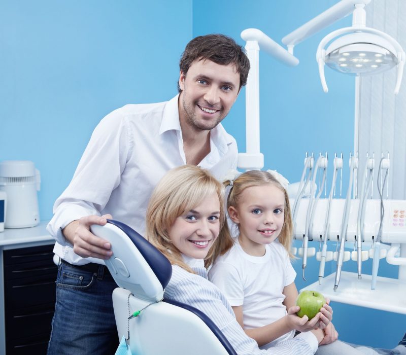 What Should You Consider When Looking for a New Dentist in Warrenville?