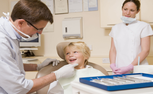 Advantages Of Teeth Whitening Service At A Gilbert Dental Office