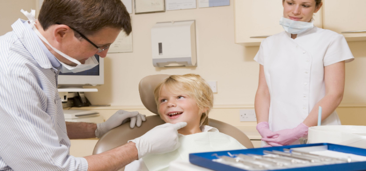 Advantages Of Teeth Whitening Service At A Gilbert Dental Office